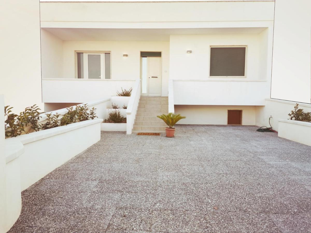 Hotel Via Alessandria Racale Zewnętrze zdjęcie